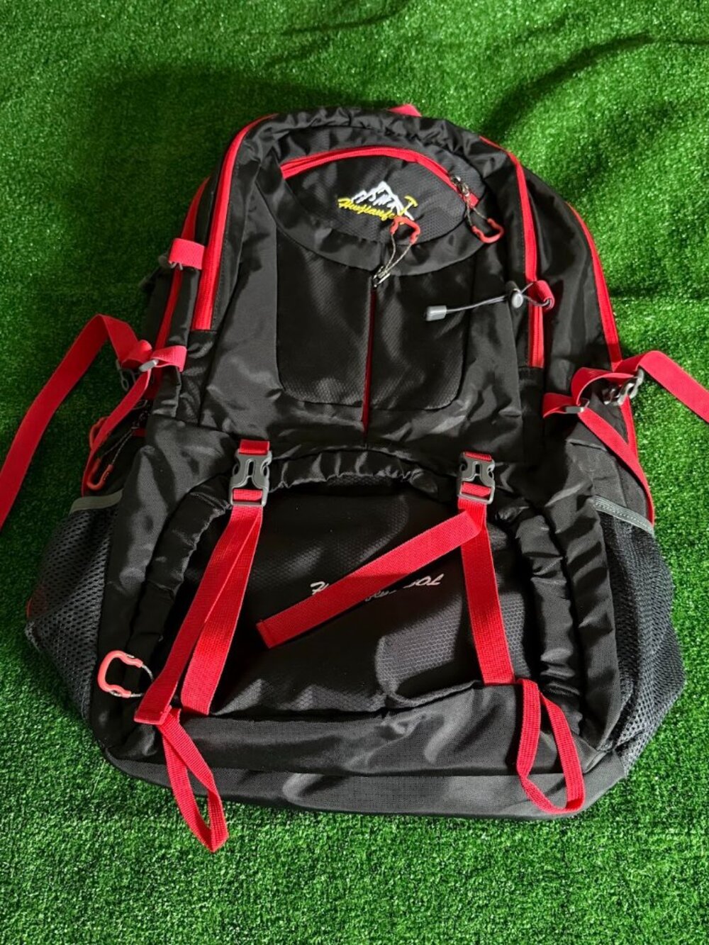 60L Hiking Backpack Waterproof Travel Rucksack Outdoor Sports Bag Black Red  Rea